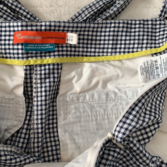 Anthropologie dress shorts - Picture 4 of 4